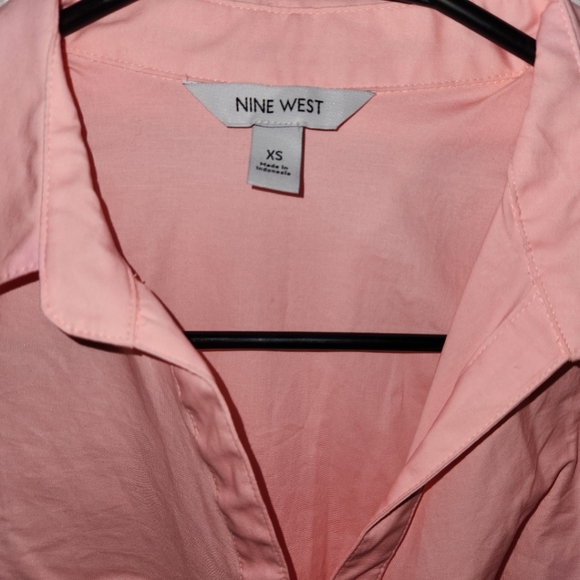 🎉Nine West Button Down Top | Pink Sleeveless Tie Front Shirt | Size XS - Picture 2 of 5